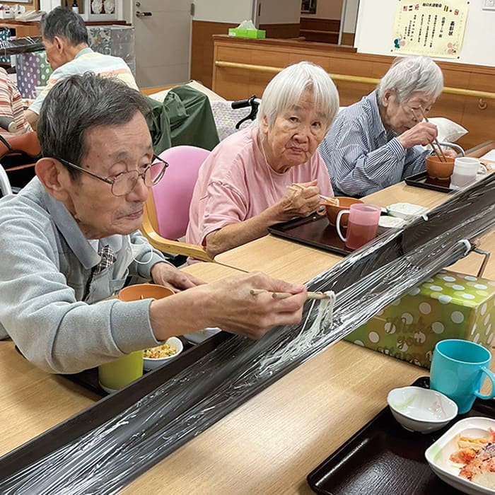 【流しそうめん】