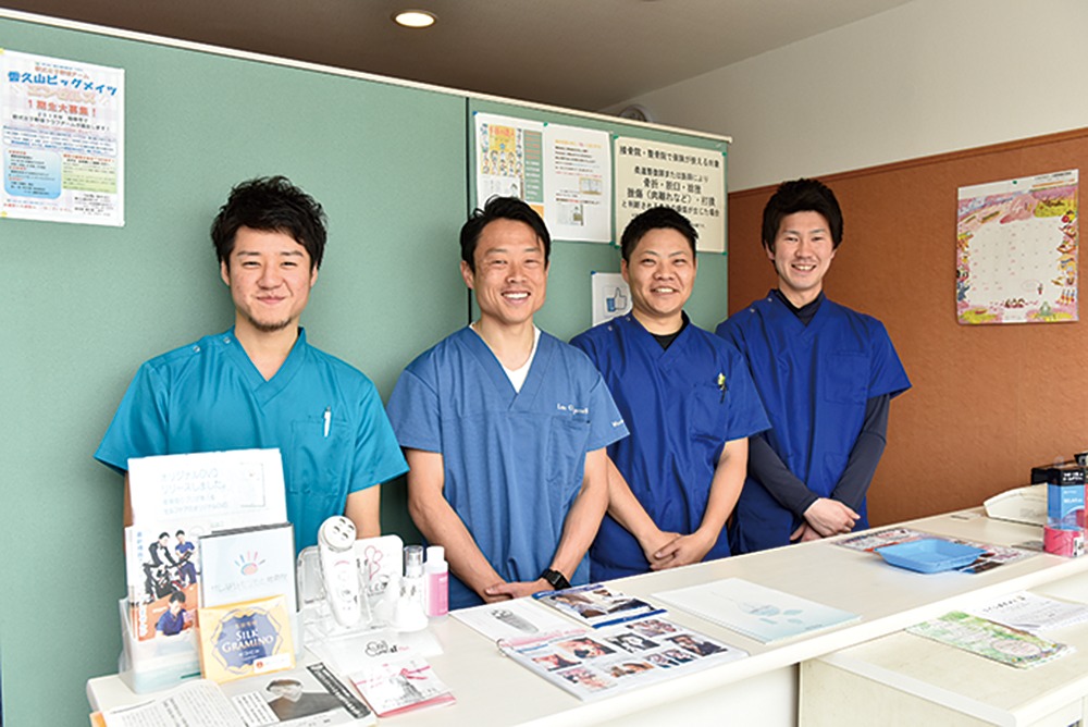 橿原市かしはら もりもと接骨院。経験豊富な施術院ならではの、幹細胞培養液を使った『発毛プログラム』。自律神経や栄養、生活習慣へのアドバイスで抜け毛や薄毛の原因に根本からアプローチする。6か月以内の発毛満足度は99.8%！ まずは発毛診断カウンセリングで悩みを相談して。