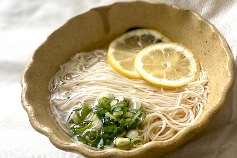 うどん色彩