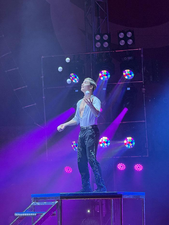 25-11sakuracircus-02