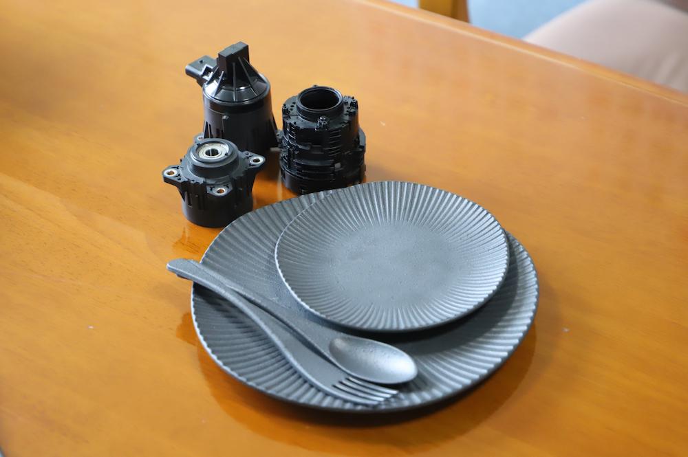 全て同じPPS樹脂からできています！