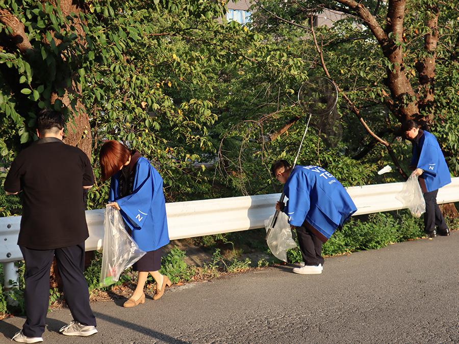 ここにもそこにも